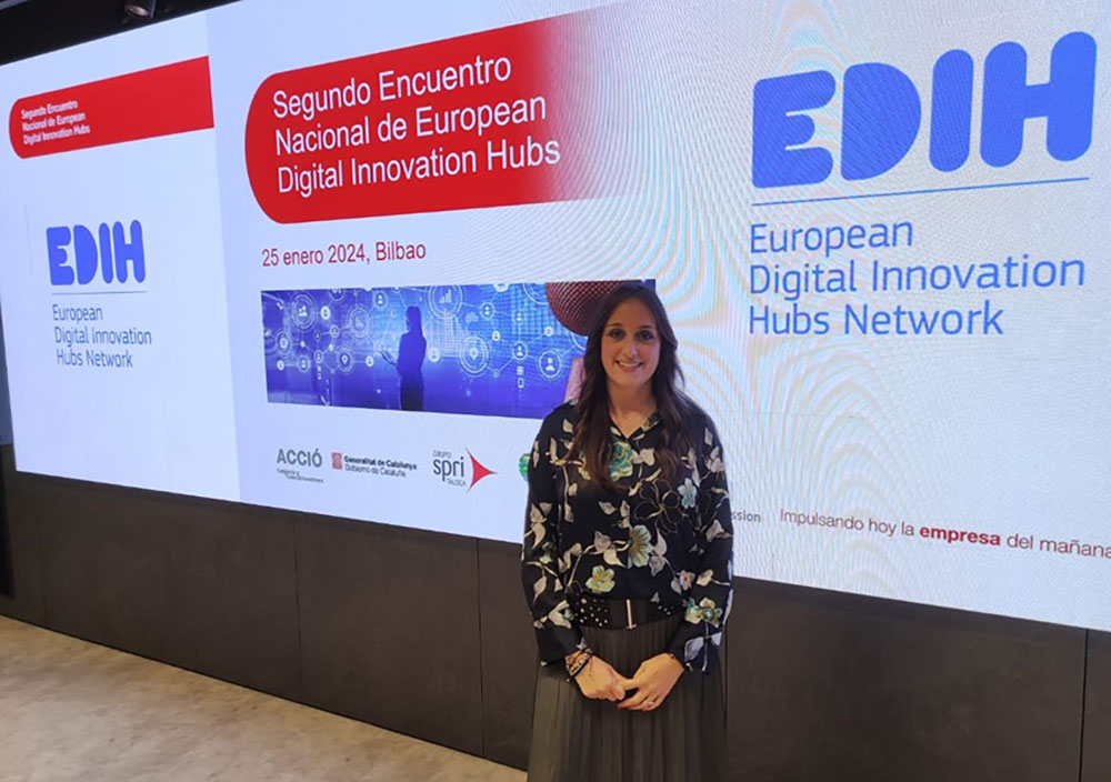 Andrea Urrecho Bujo durante el segundo encuentro nacional de los European Digital Innovation Hubs